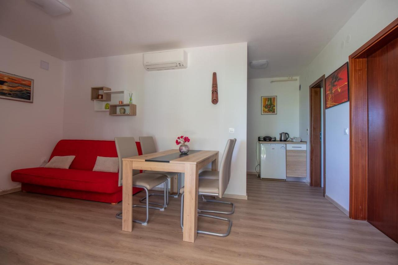 Olive Garden & Sea Apartments Portoroz Ngoại thất bức ảnh