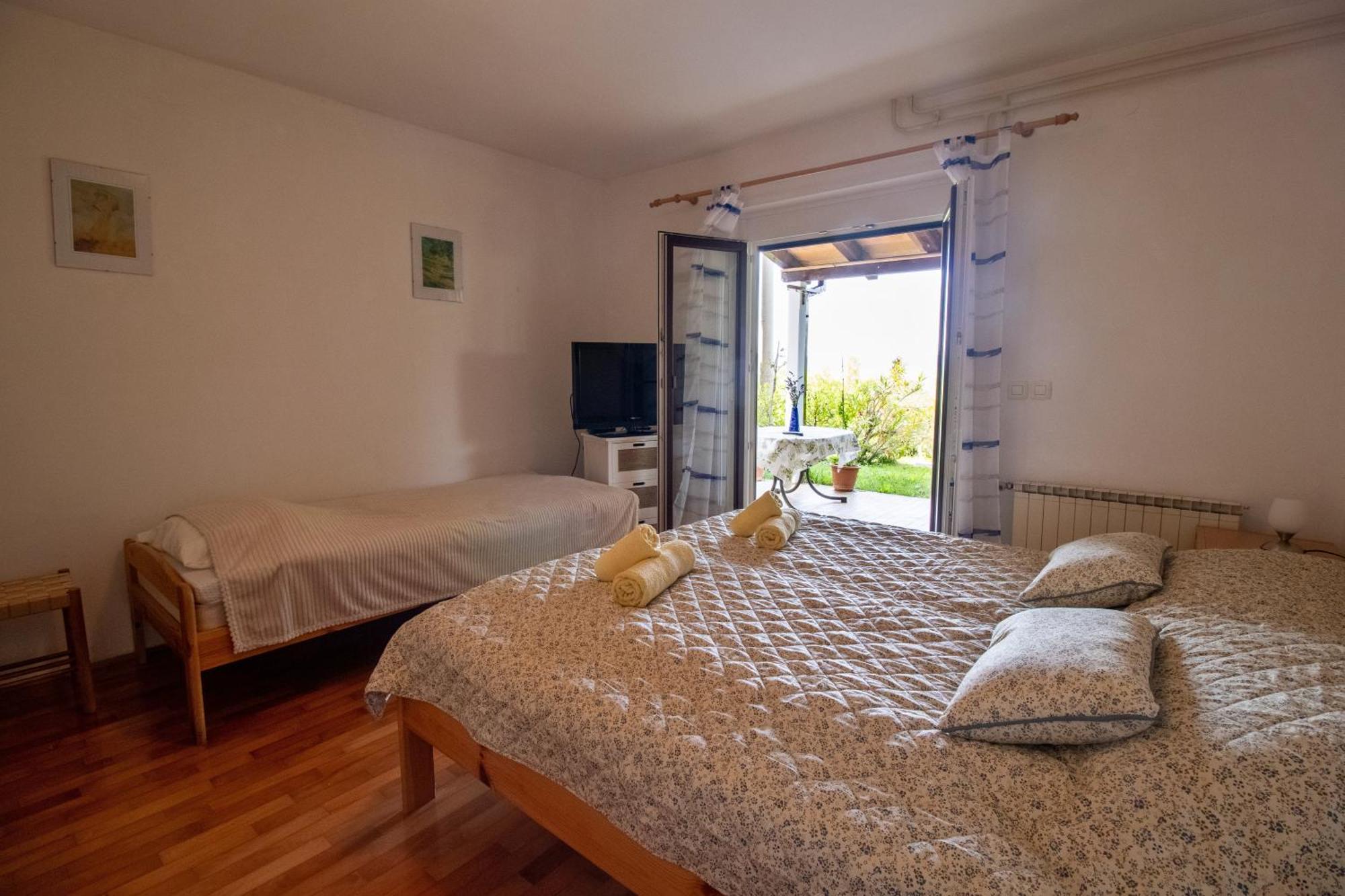 Olive Garden & Sea Apartments Portoroz Ngoại thất bức ảnh